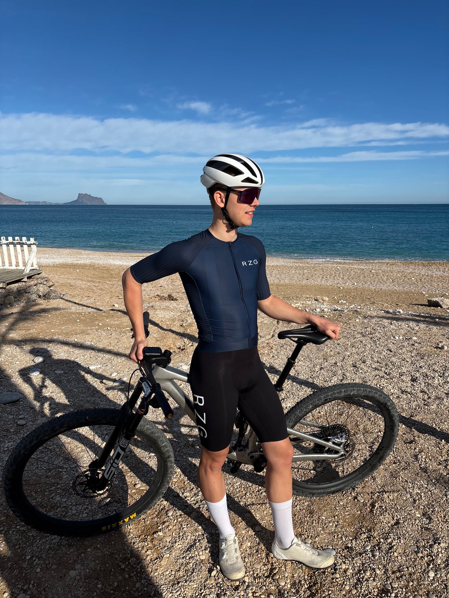 MEN'S RZG PRO JERSEY